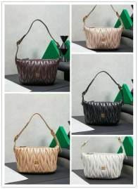 Picture of Miu Miu Handbags _SKUfw208749825fw